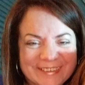 Meet your Posher, Cynthia